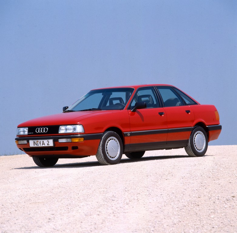 Audi 90 2.3 E, 133hp (Automatic)